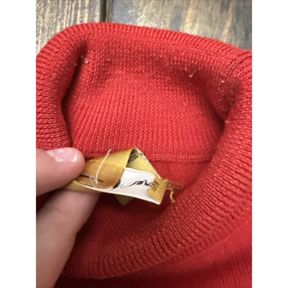 Classiques‎ Entier Long Sleeve Red Mock Neck Sweater XS - Picture 3 of 5